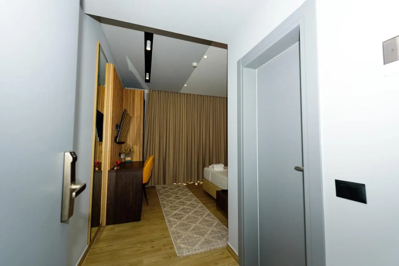 Kaan Hotel Radhima 4*,  Albánia